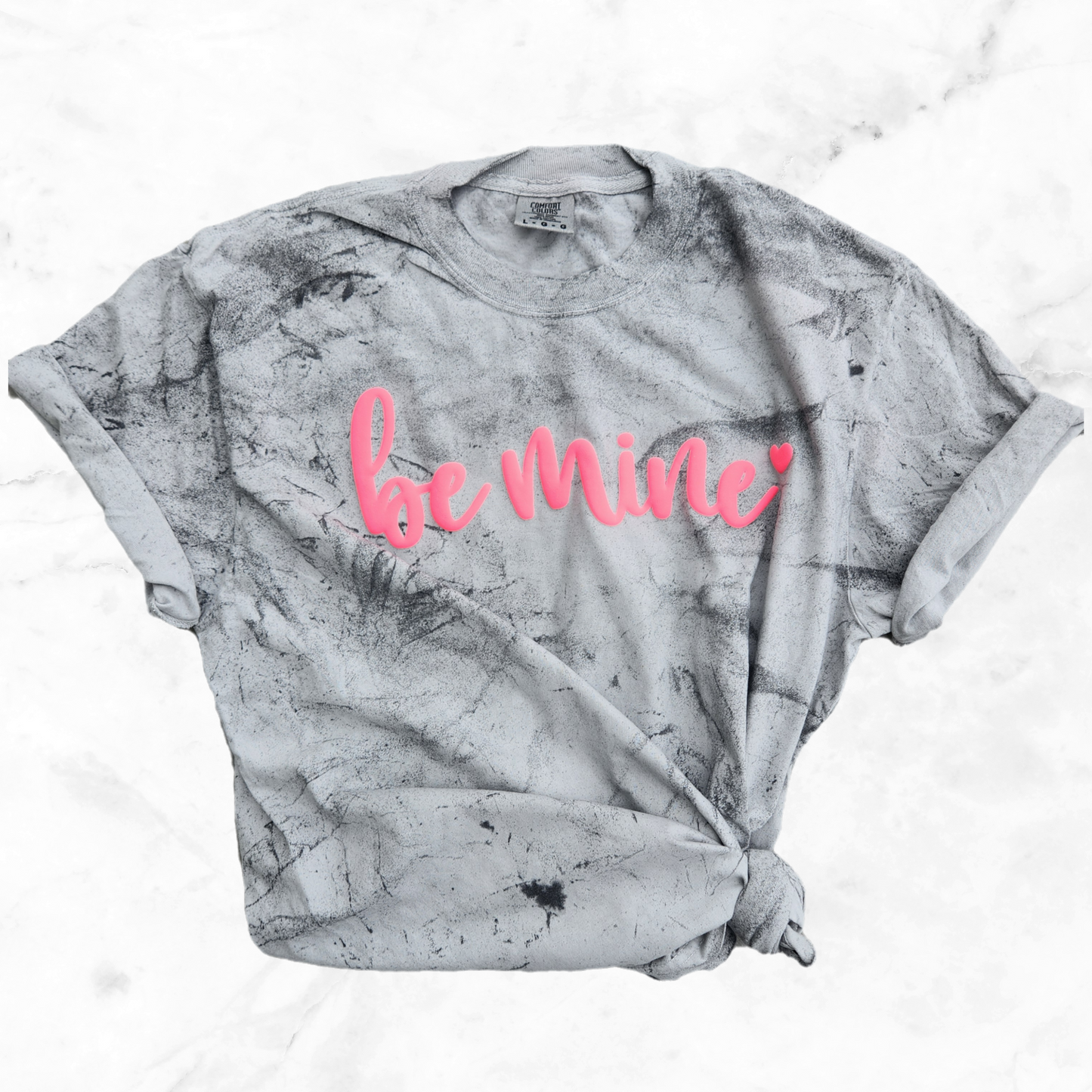 Be Mine, Smoke Tee
