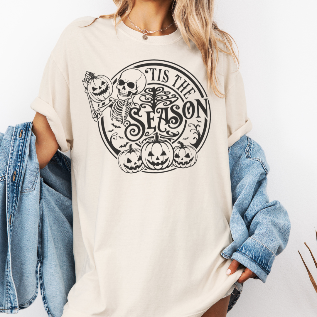 Tis The Season B Graphic Tee