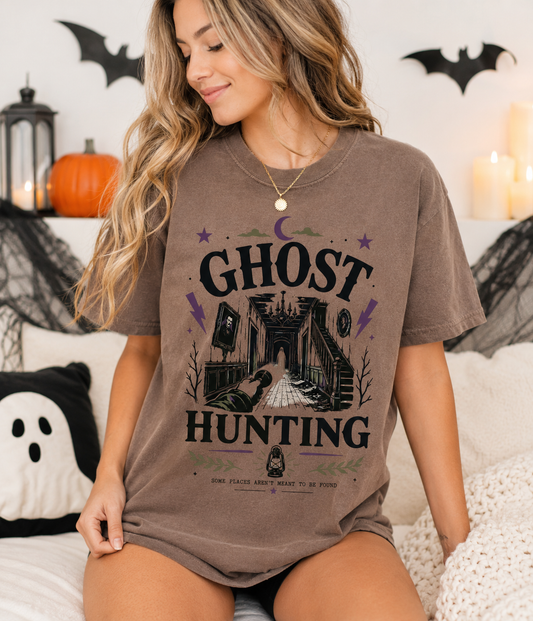 Ghost Hunting Vintage Comfort Colors® Graphic T-Shirt | Halloween Paranormal Tee