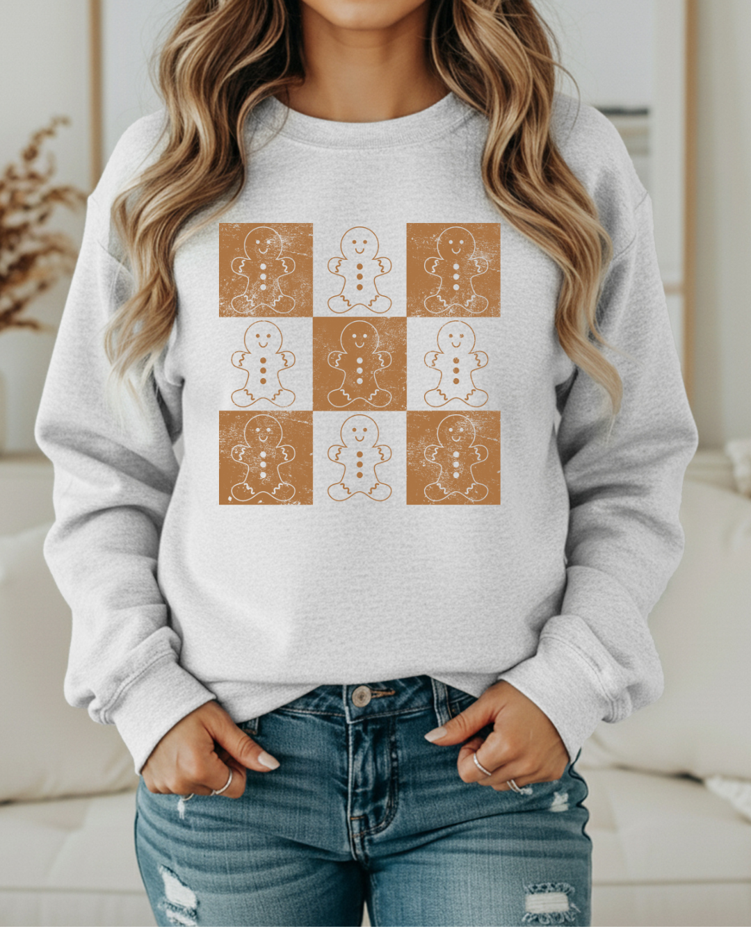 Gingerbread Checker Pattern Christmas Sweatshirt – Cute Holiday Gingerbread Man Pullover