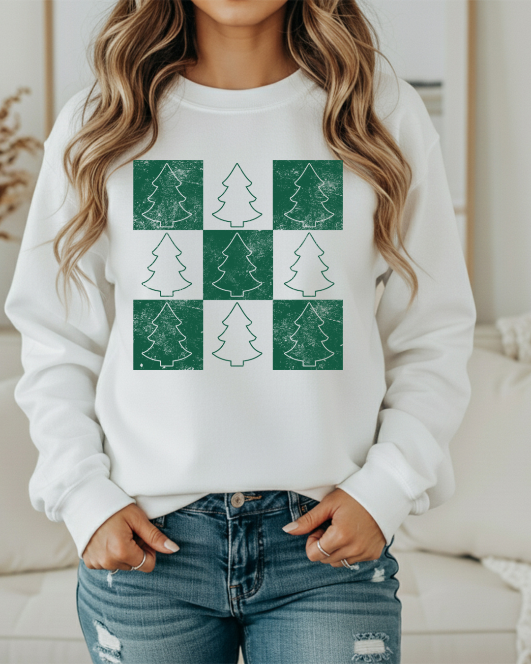 Christmas Tree Checker Pattern Sweatshirt – Festive Holiday Checkerboard Pullover