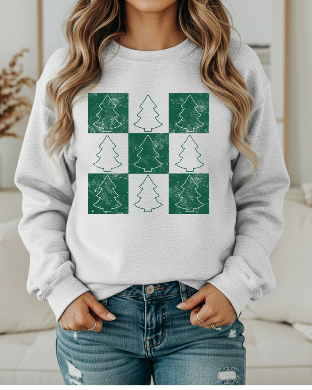 Christmas Tree Checker Pattern Sweatshirt – Festive Holiday Checkerboard Pullover