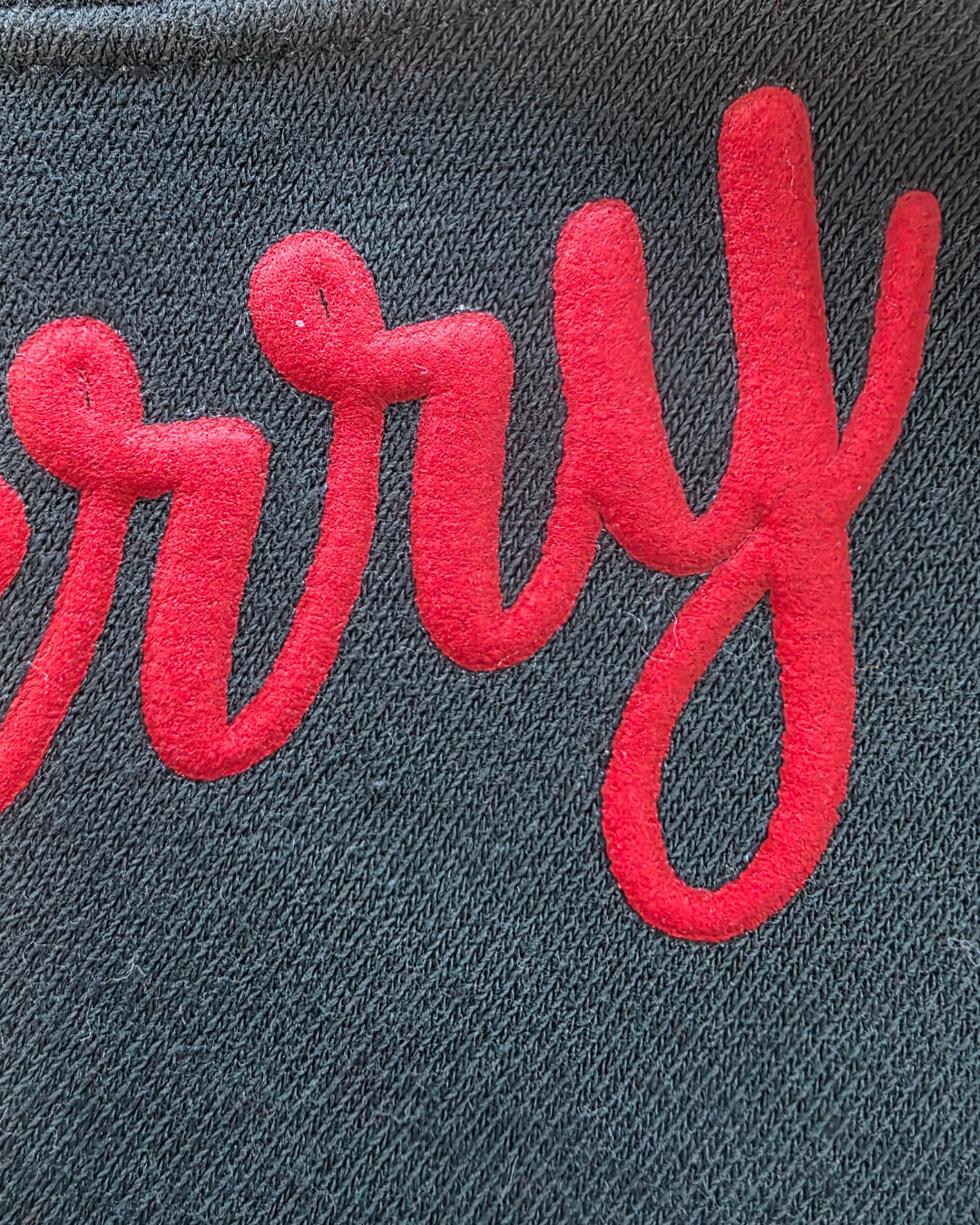 Merry Puff Print Reindeer Sleeve Christmas Sweatshirt – Oatmeal Heather, Red & Forest Green | Holiday Crewneck by Trending38