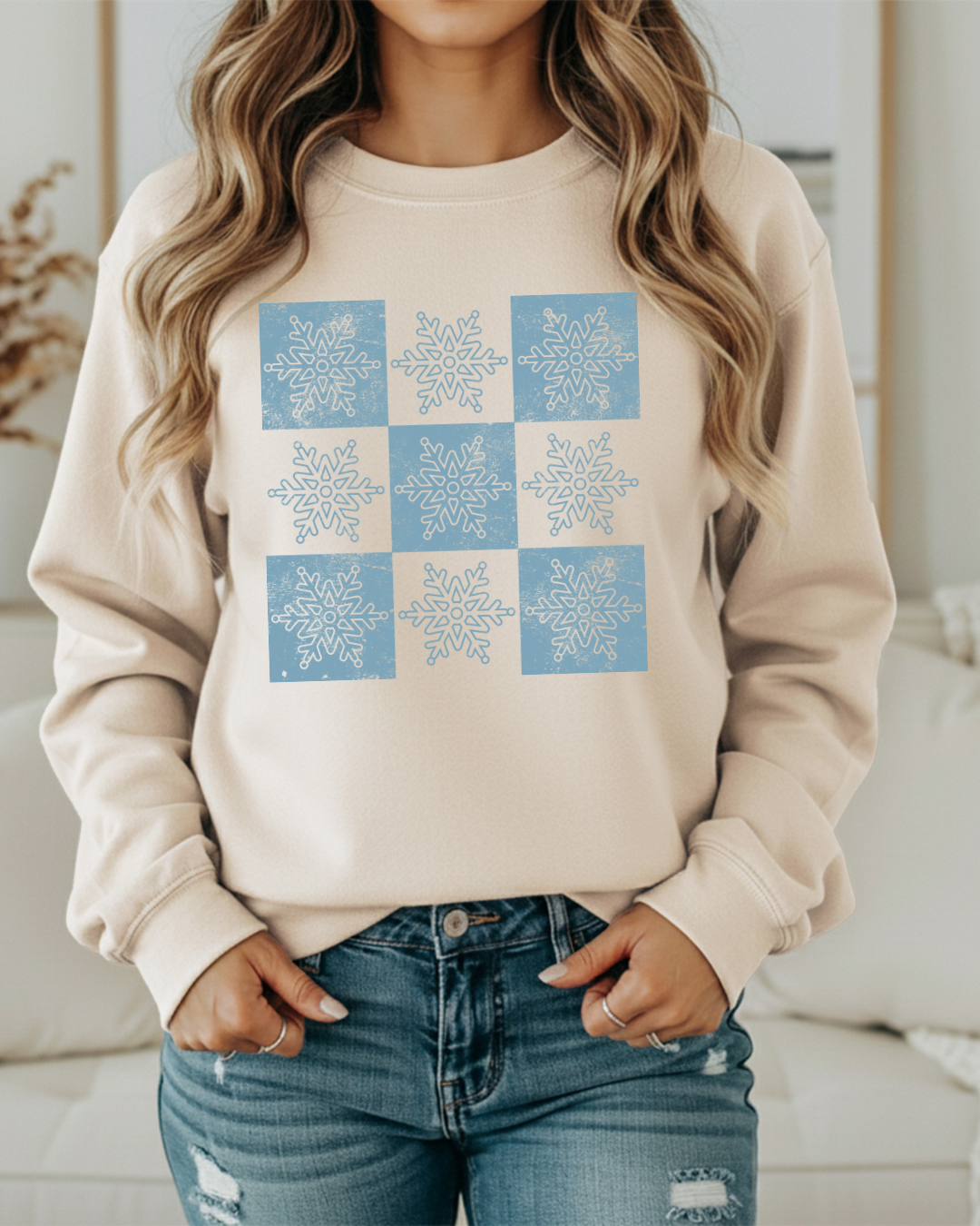 Snowflake Checker Pattern Sweatshirt – Winter Checkered Pullover